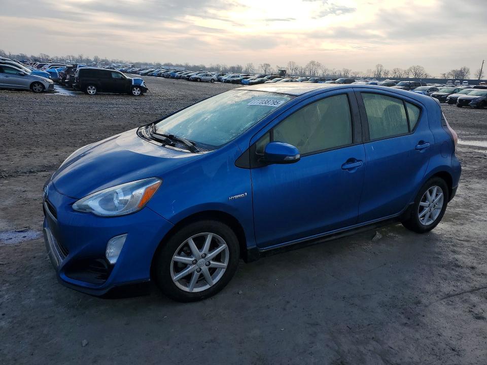 2017 TOYOTA PRIUS C — VIN JTDKDTB33H1591372