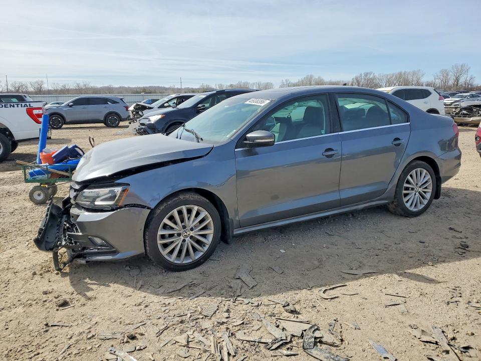 2016 VOLKSWAGEN JETTA — VIN 3VWL17AJ7GM237969