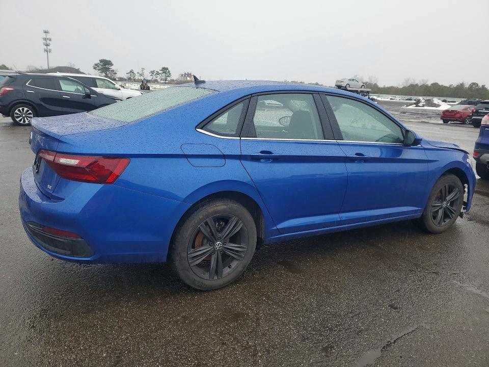 3VW7M7BU6RM024628