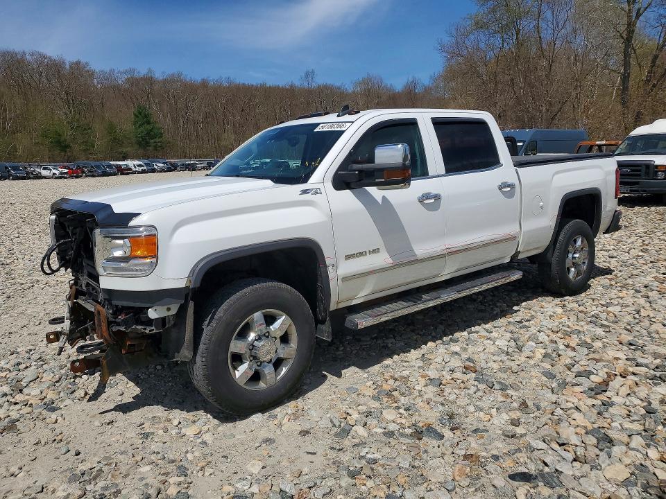 2018 GMC SIERRA — VIN 1GT12TEG1JF122418