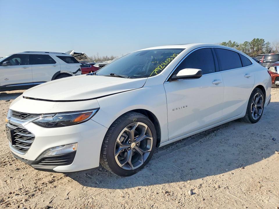 1G1ZD5ST8PF216629