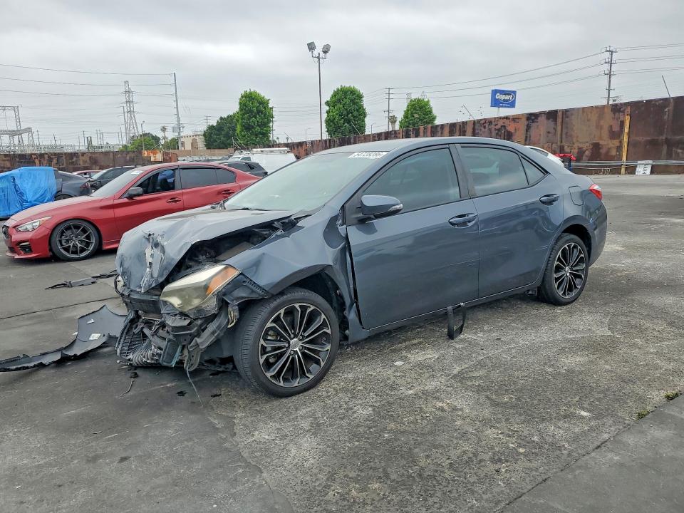 2015 TOYOTA COROLLA — VIN 5YFBURHE6FP237110