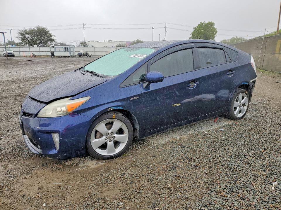 2015 TOYOTA PRIUS — VIN JTDKN3DU5F0456772