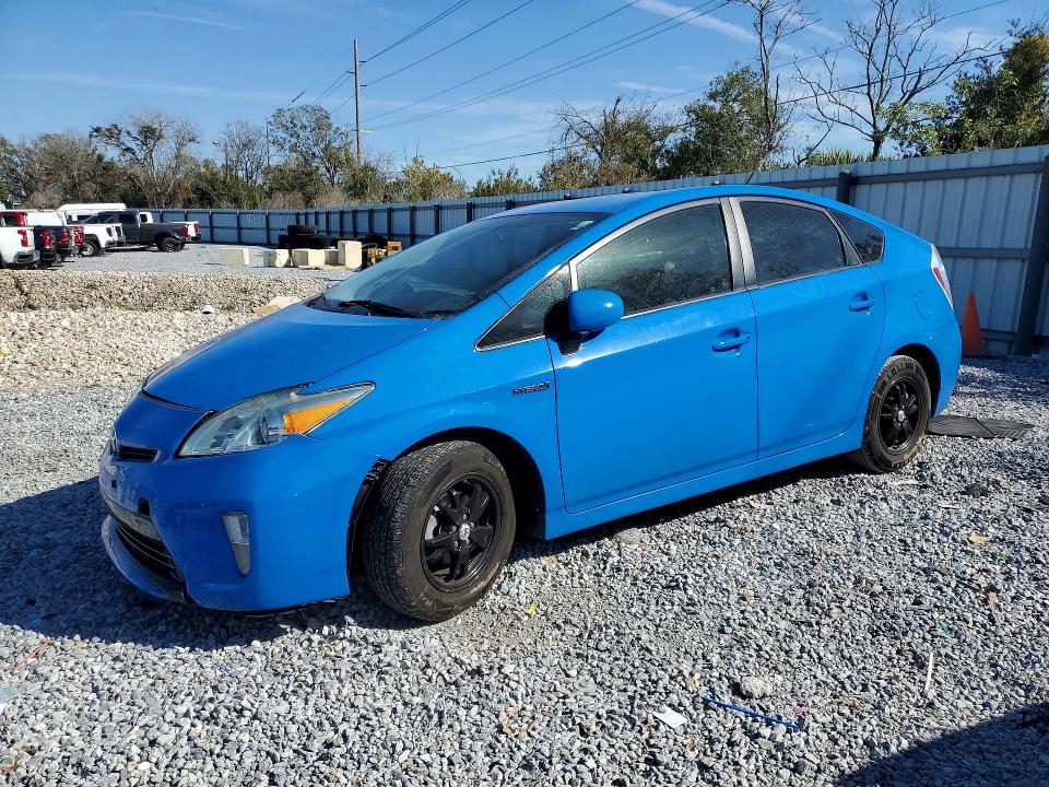 2015 TOYOTA PRIUS — VIN JTDKN3DUXF1883892