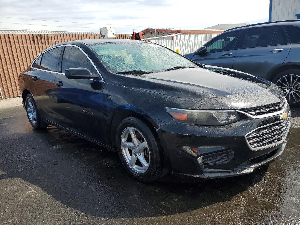 1G1ZB5ST6HF171259