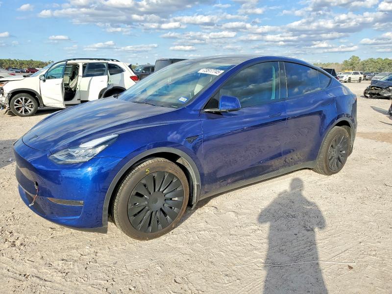 2023 TESLA MODEL Y — VIN 7SAYGDEE2PA147264