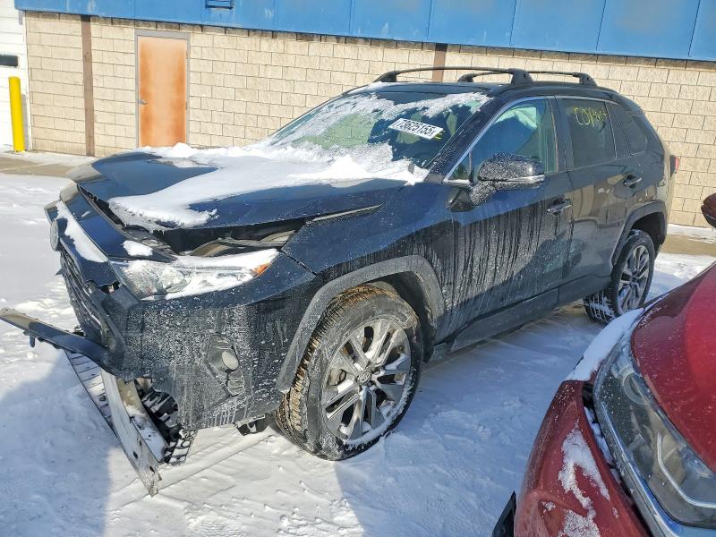 2019 TOYOTA RAV4 XLE P — VIN 2T3A1RFVXKW023731
