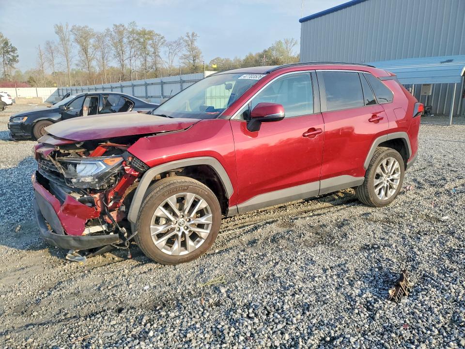 2021 TOYOTA RAV4 — VIN 2T3C1RFV4MW138613