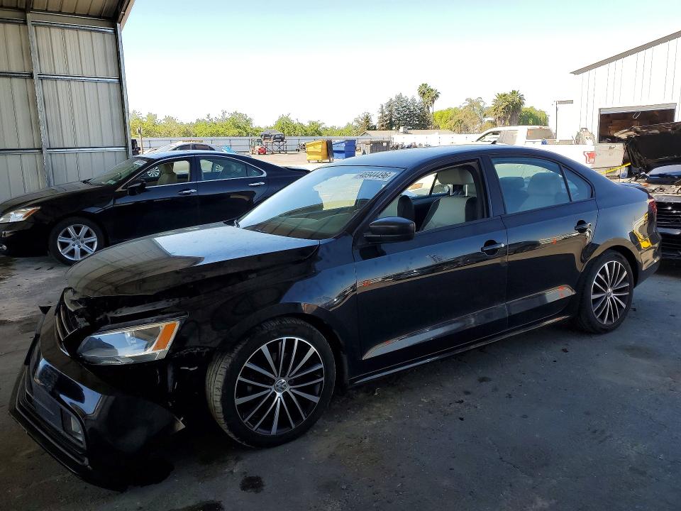 2016 VOLKSWAGEN JETTA — VIN 3VWD17AJ8GM231201