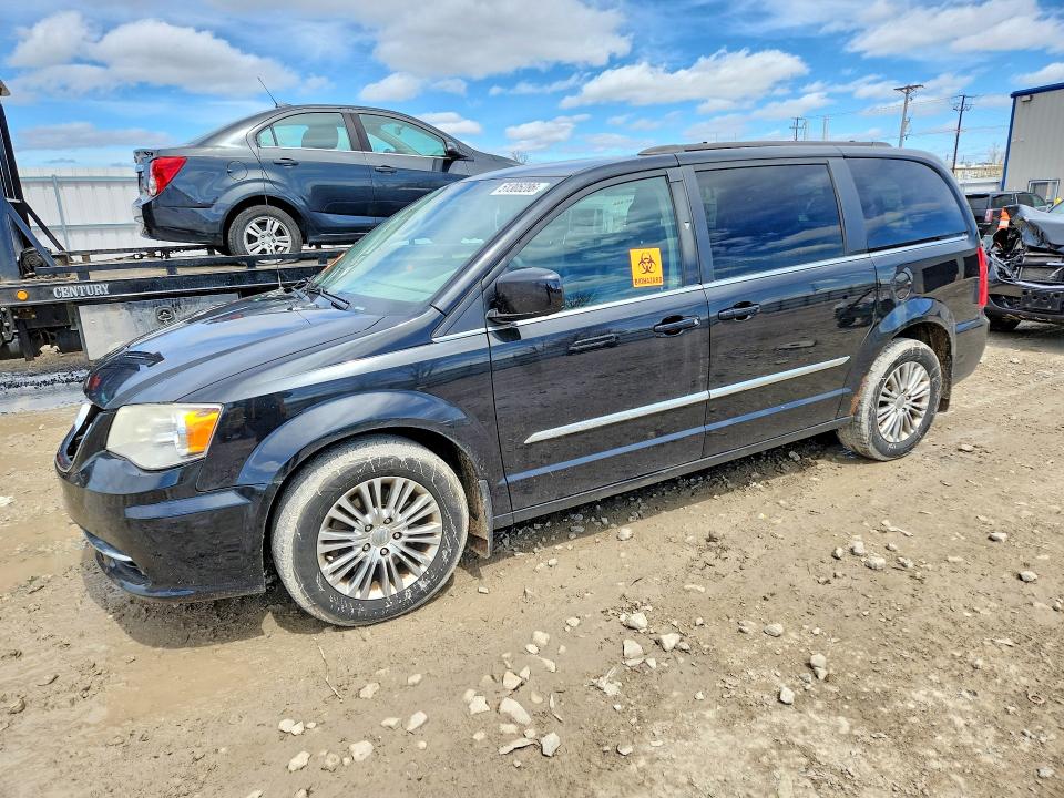 2015 CHRYSLER TOWN & COUNTRY — VIN 2C4RC1CG5FR519959