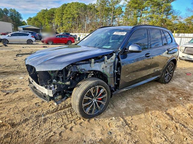 2022 BMW X5 XDRIVE4 — VIN 5UXCR6C09N9L74061
