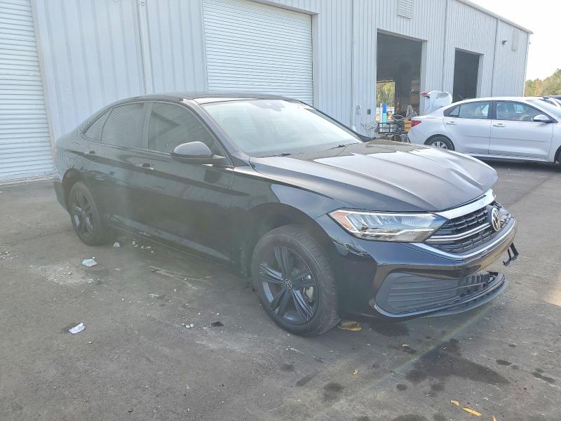 3VW7M7BU0RM071542