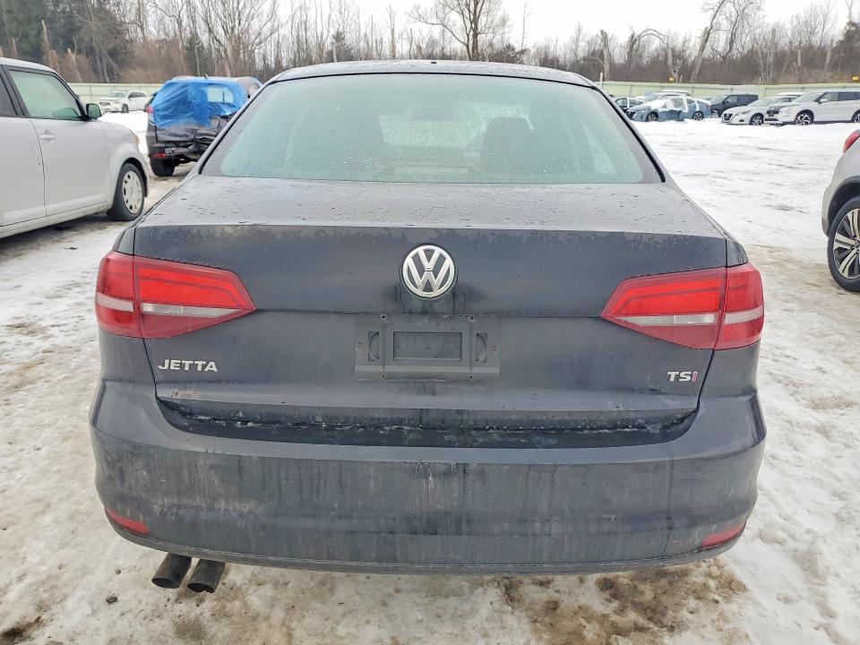 3VW2B7AJ1HM374528