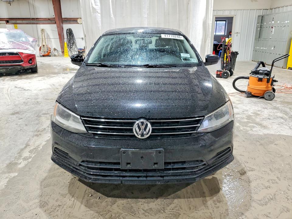 3VWD17AJ8FM229009