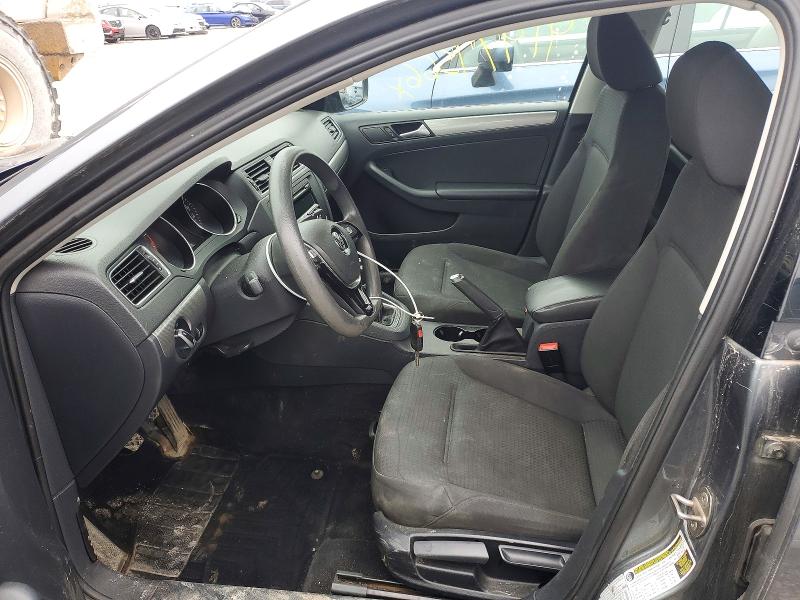 3VWB17AJ8FM425068
