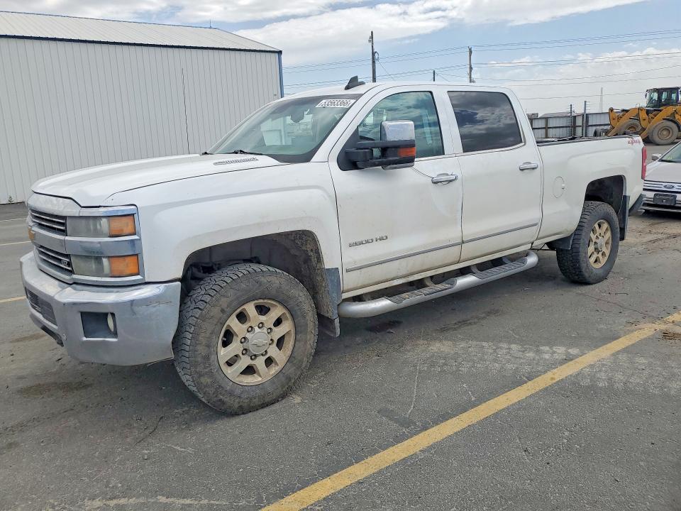 2015 CHEVROLET SILVERADO — VIN 1GC1KWE81FF565654