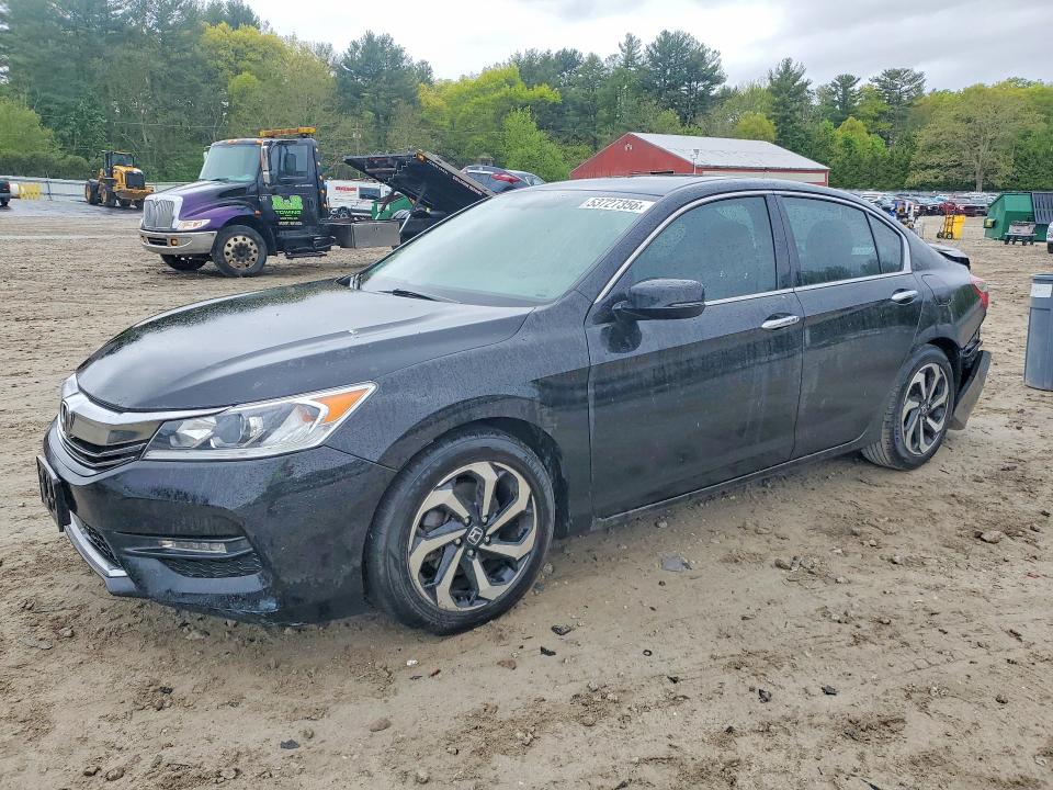 2017 HONDA ACCORD — VIN 1HGCR2F8XHA157067