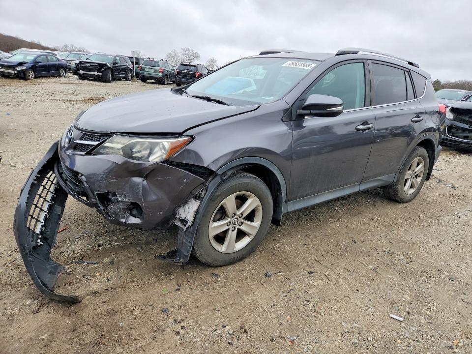 2015 TOYOTA RAV4 — VIN 2T3RFREV3FW312316