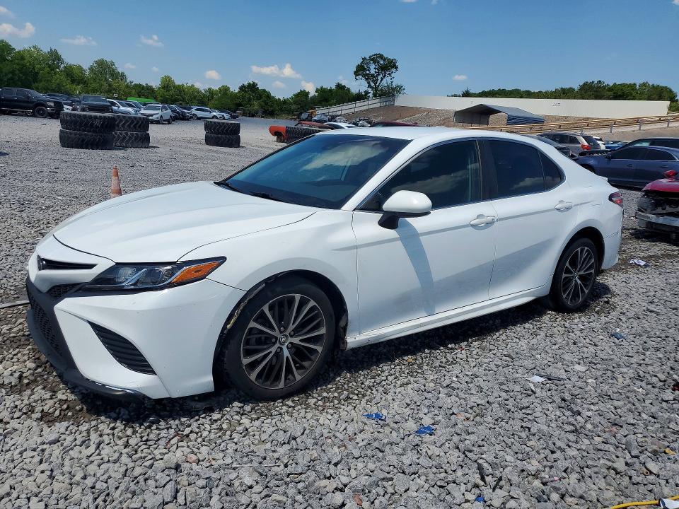 2018 TOYOTA CAMRY — VIN 4T1B11HK3JU638928