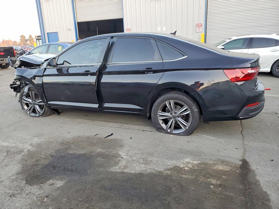3VW7M7BU3PM051783