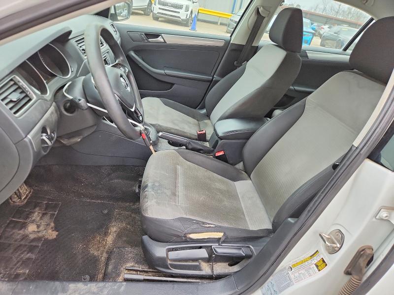 3VW2B7AJ6HM403683