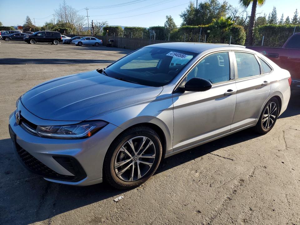 2025 VOLKSWAGEN JETTA — VIN 3VWBX7BU8SM052955