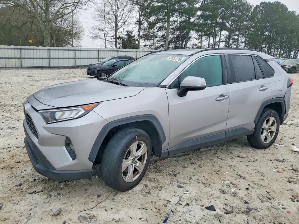 2021 TOYOTA RAV4 — VIN 2T3W1RFV3MC141677
