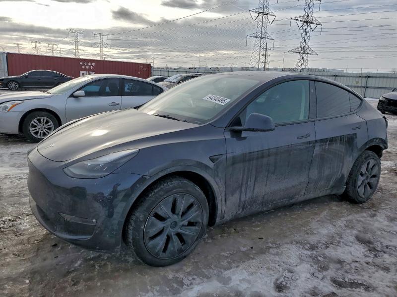 2024 TESLA MODEL Y — VIN 7SAYGDEE9RF197388