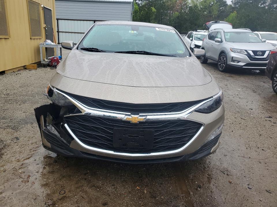 1G1ZD5ST5NF194120