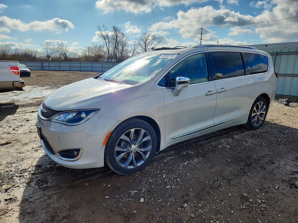 2017 CHRYSLER PACIFICA — VIN 2C4RC1GG8HR647688
