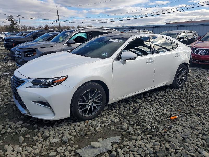 2017 LEXUS ES 350 — VIN 58ABK1GG1HU063788