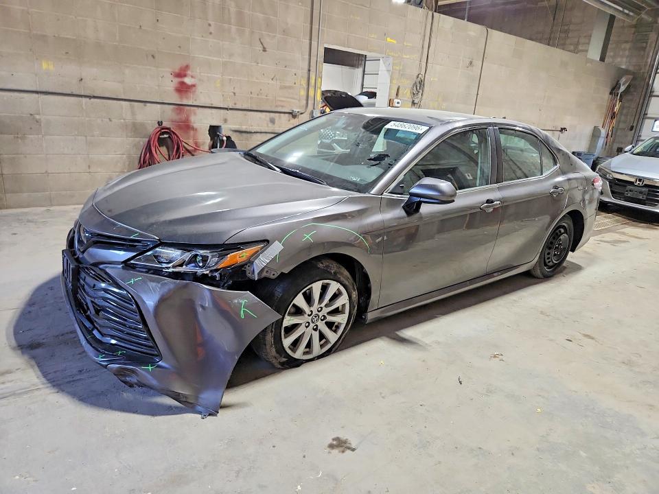 2019 TOYOTA CAMRY — VIN 4T1B11HK7KU809309