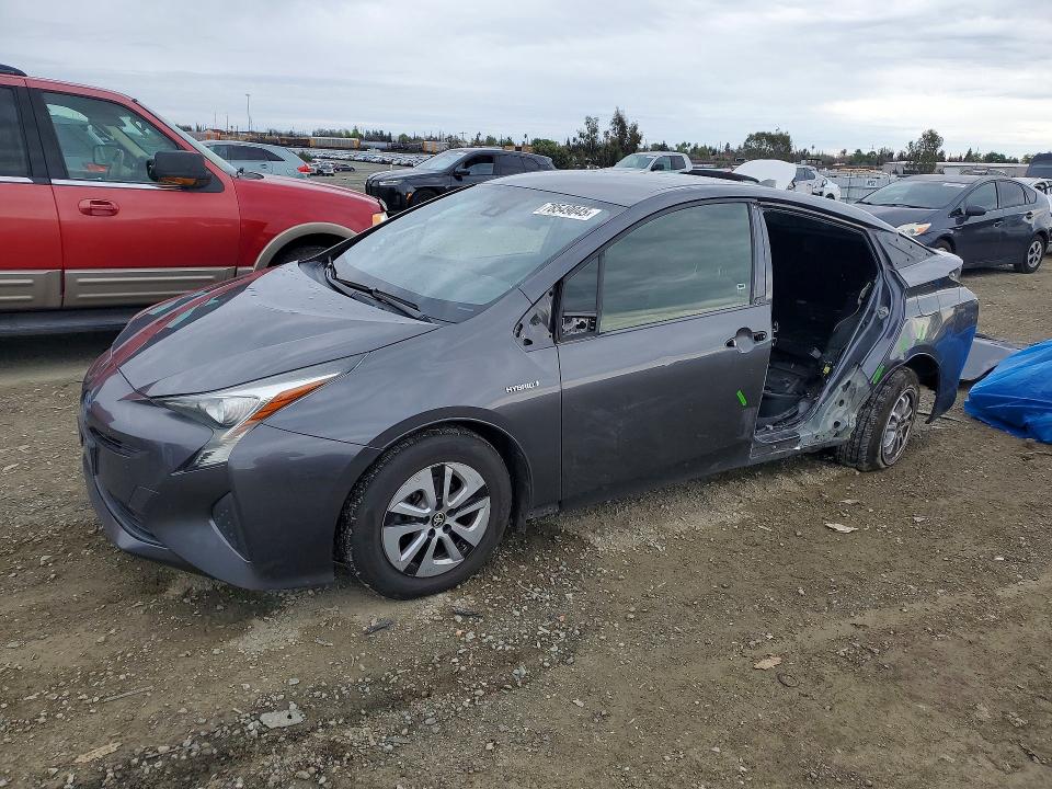 2018 TOYOTA PRIUS — VIN JTDKARFU9J3056930