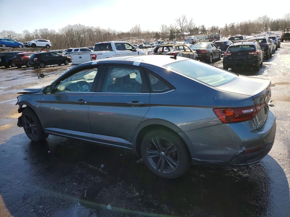 3VW7M7BU0NM013666