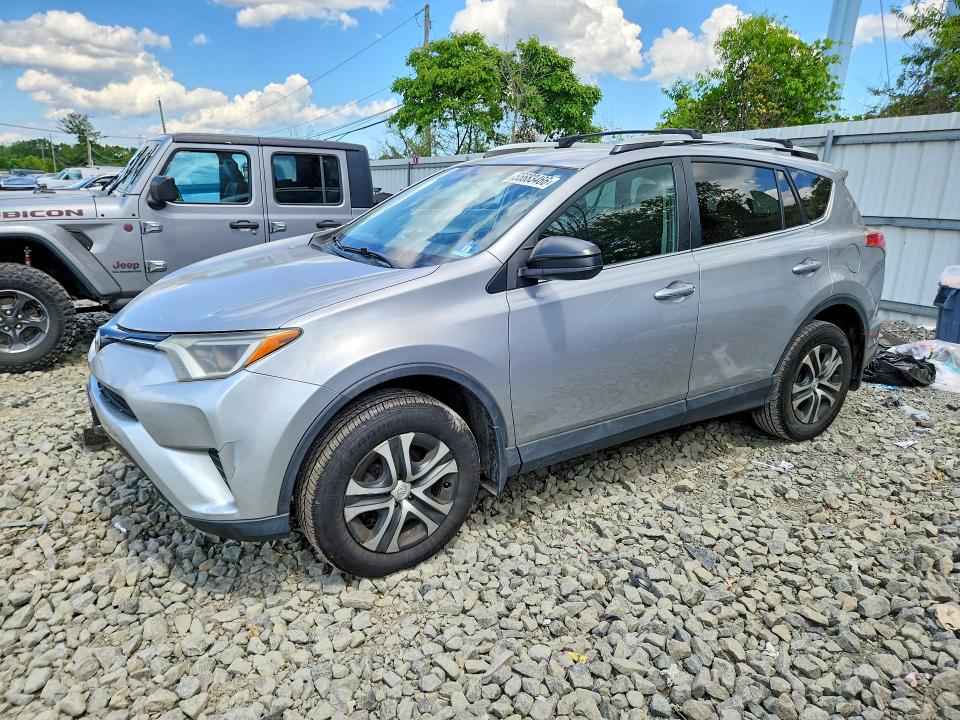 2016 TOYOTA RAV4 — VIN 2T3BFREV9GW513429