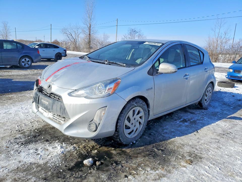 2015 TOYOTA PRIUS C — VIN JTDKDTB30F1584408
