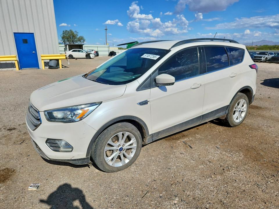 2018 FORD ESCAPE — VIN 1FMCU9HD8JUA86421
