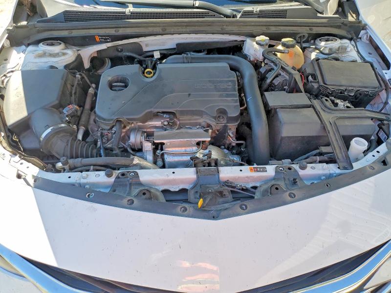 1G1ZD5ST8PF176102