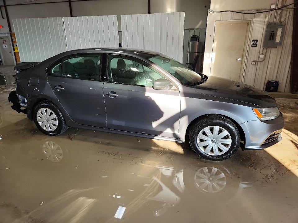 3VW2K7AJ6FM330215