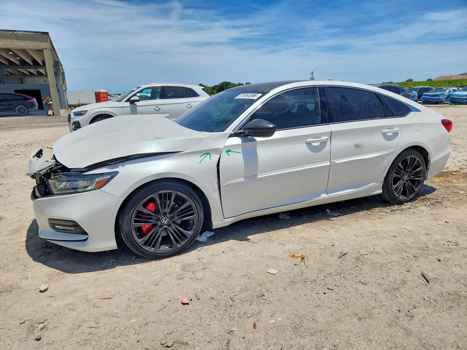 2019 HONDA ACCORD — VIN 1HGCV1F33KA007786