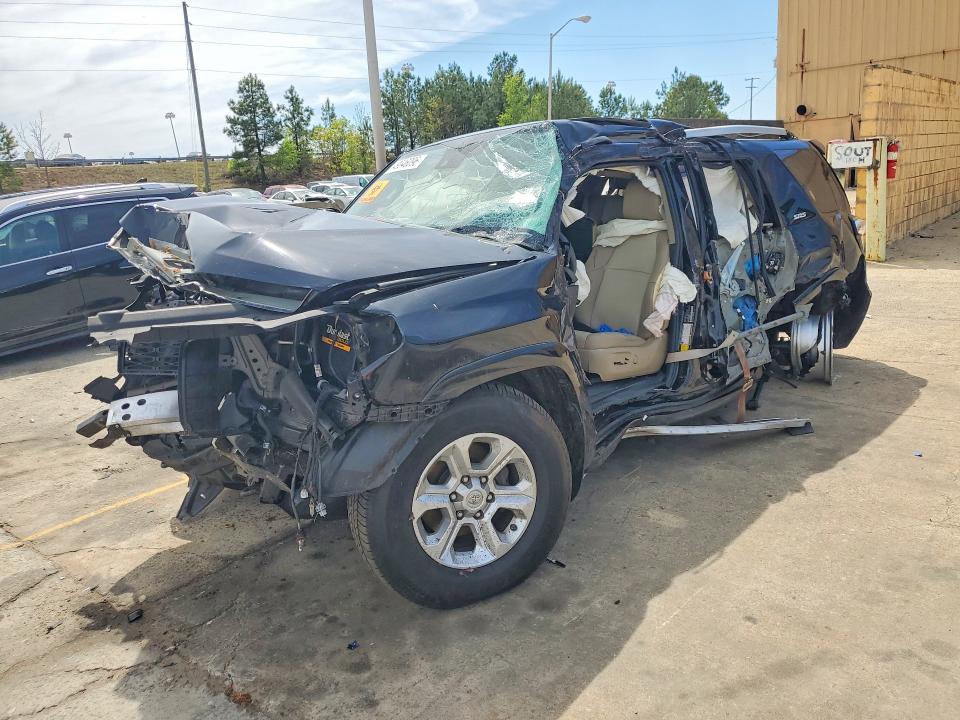 2020 TOYOTA 4RUNNER — VIN JTEBU5JR5L5824697