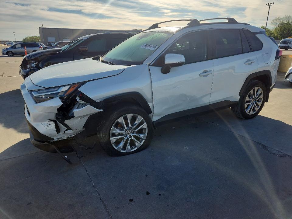 2024 TOYOTA RAV4 — VIN 2T3C1RFV9RW332836