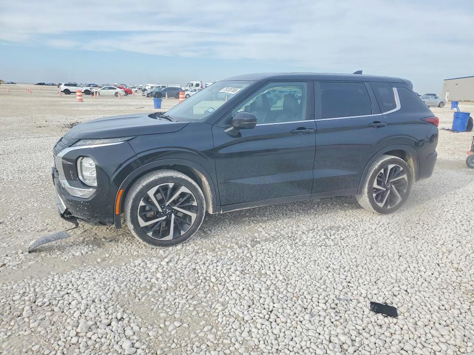 2023 MITSUBISHI OUTLANDER — VIN JA4J3UA86PZ023676