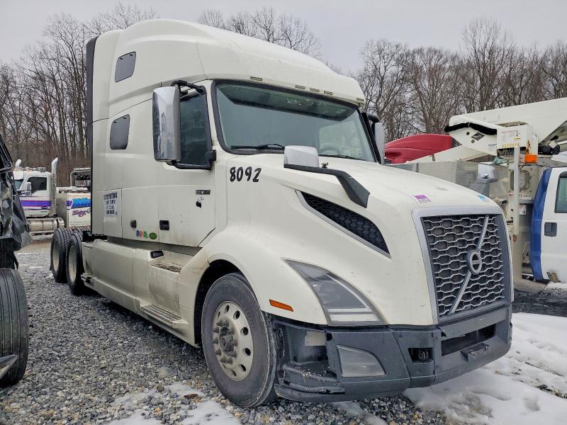 2021 VOLVO VN — VIN 4V4NC9EH6MN265292