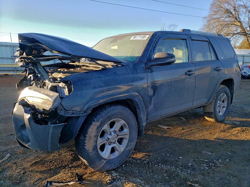 2021 TOYOTA 4RUNNER SR — VIN JTENU5JR5M5877849