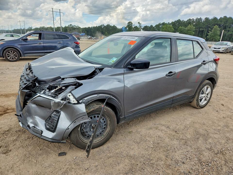 2025 NISSAN KICKS PLAY — VIN 3N1CP5BV8SL492865