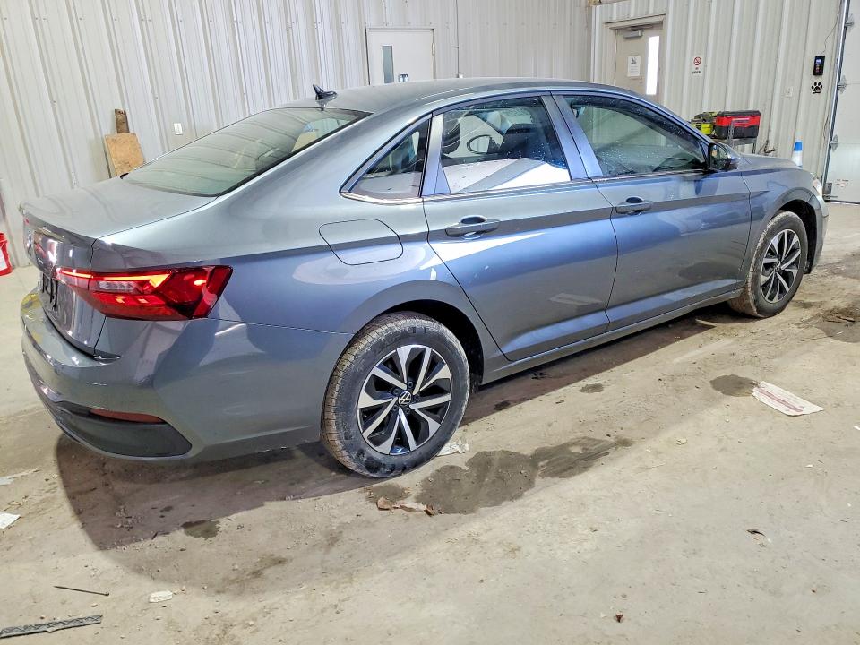 3VW5M7BU9RM073037