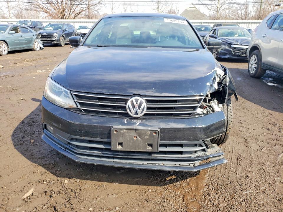 3VWD17AJ9GM395847