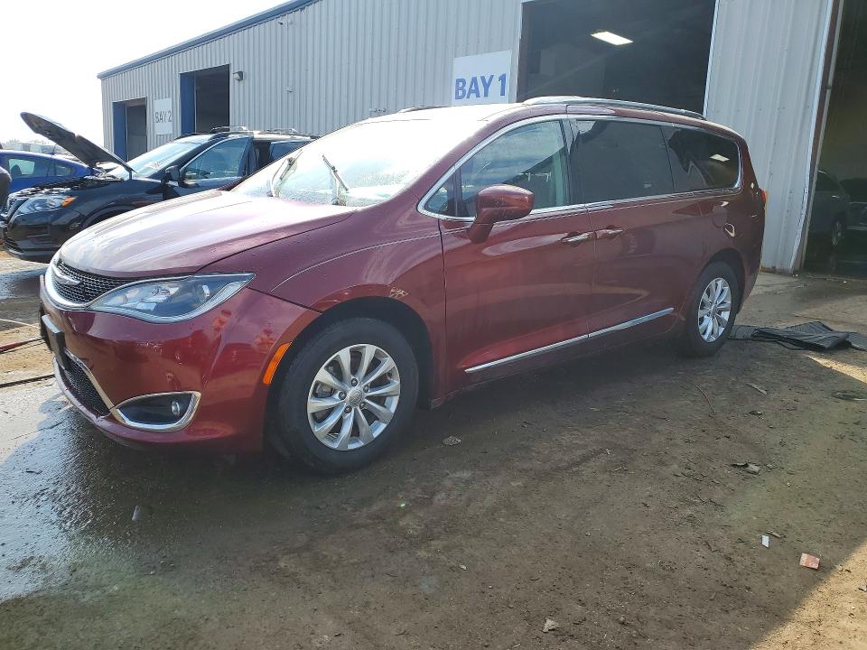 2018 CHRYSLER PACIFICA — VIN 2C4RC1BG0JR127921