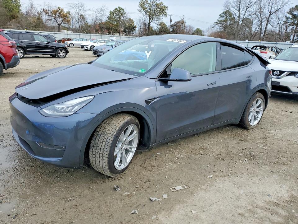 2021 TESLA MODEL Y — VIN 5YJYGDEE8MF106648